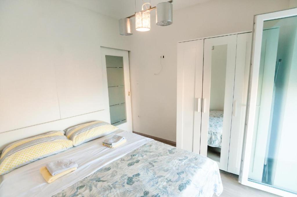 Ellena Sunshine Hotel โอปาติยา ภายนอก รูปภาพ